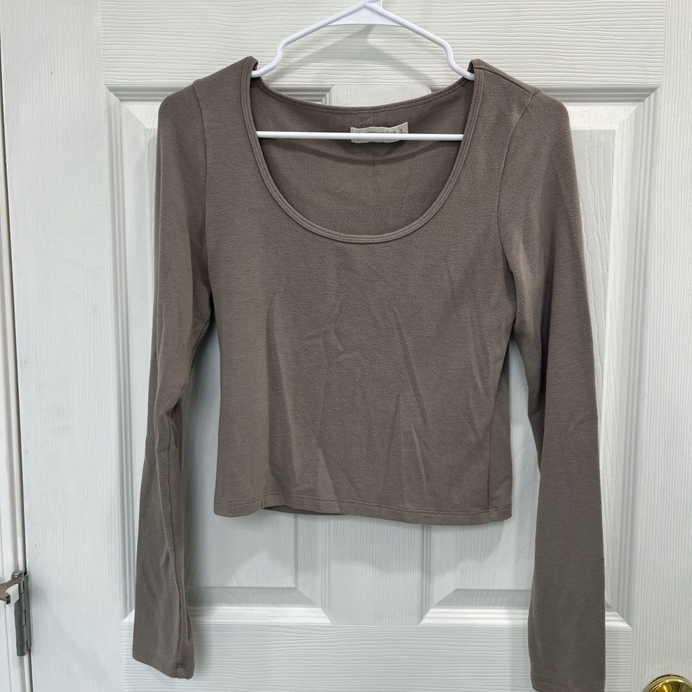 Abercrombie & Fitch Long Sleeve Taupe Top